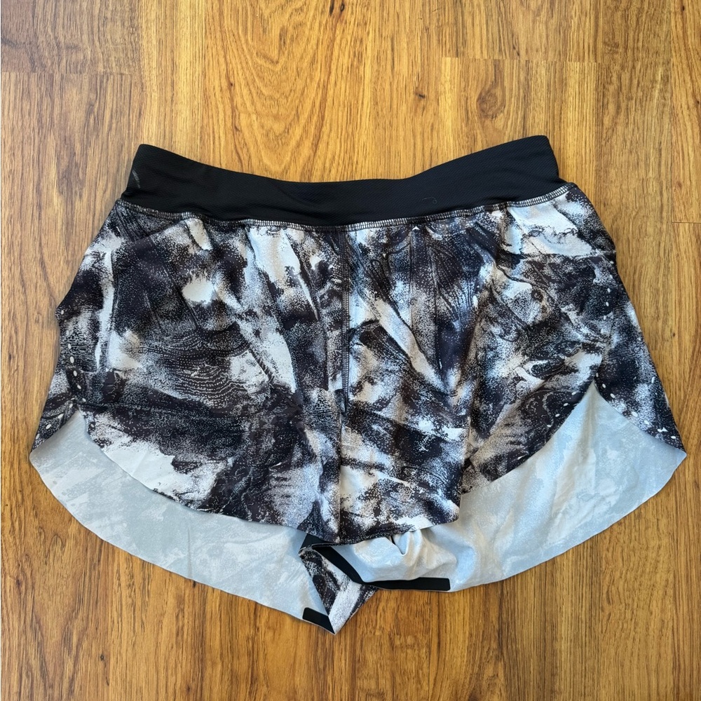 Find Your Pace High Rise Lined Short 3”